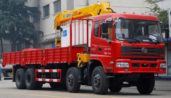 十通隨車吊國(guó)四隨車吊