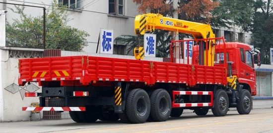 十通隨車吊國(guó)四隨車吊
