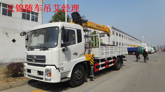 東風(fēng)天錦貨車吊圖片