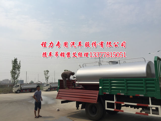 多功能隨車吊東風(fēng)多利卡