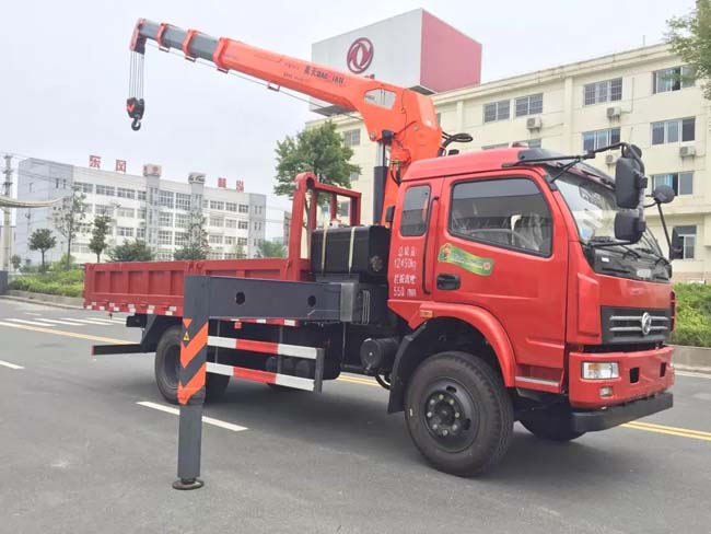 EQ1123GLJ2型隨車(chē)起重運(yùn)輸車(chē)4噸隨車(chē)吊